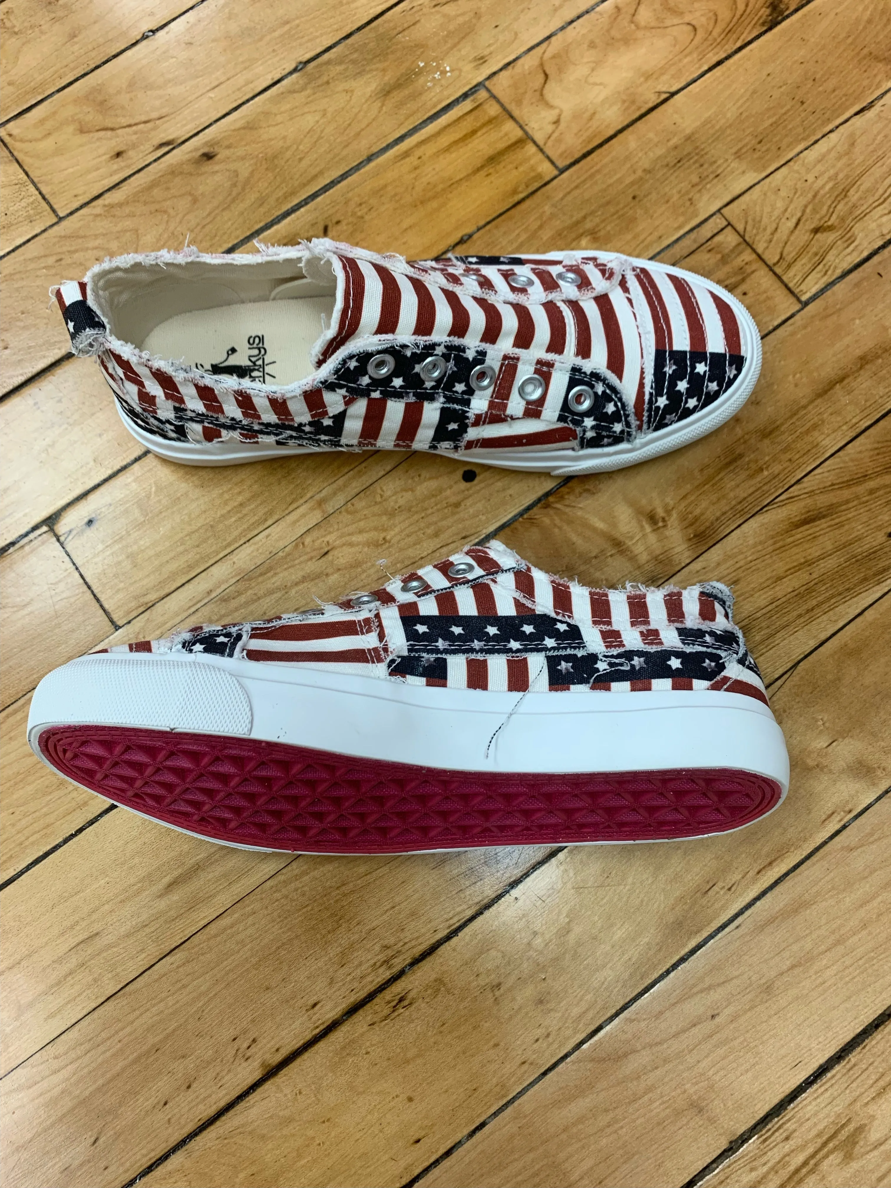 Babalu Corkys - Flag