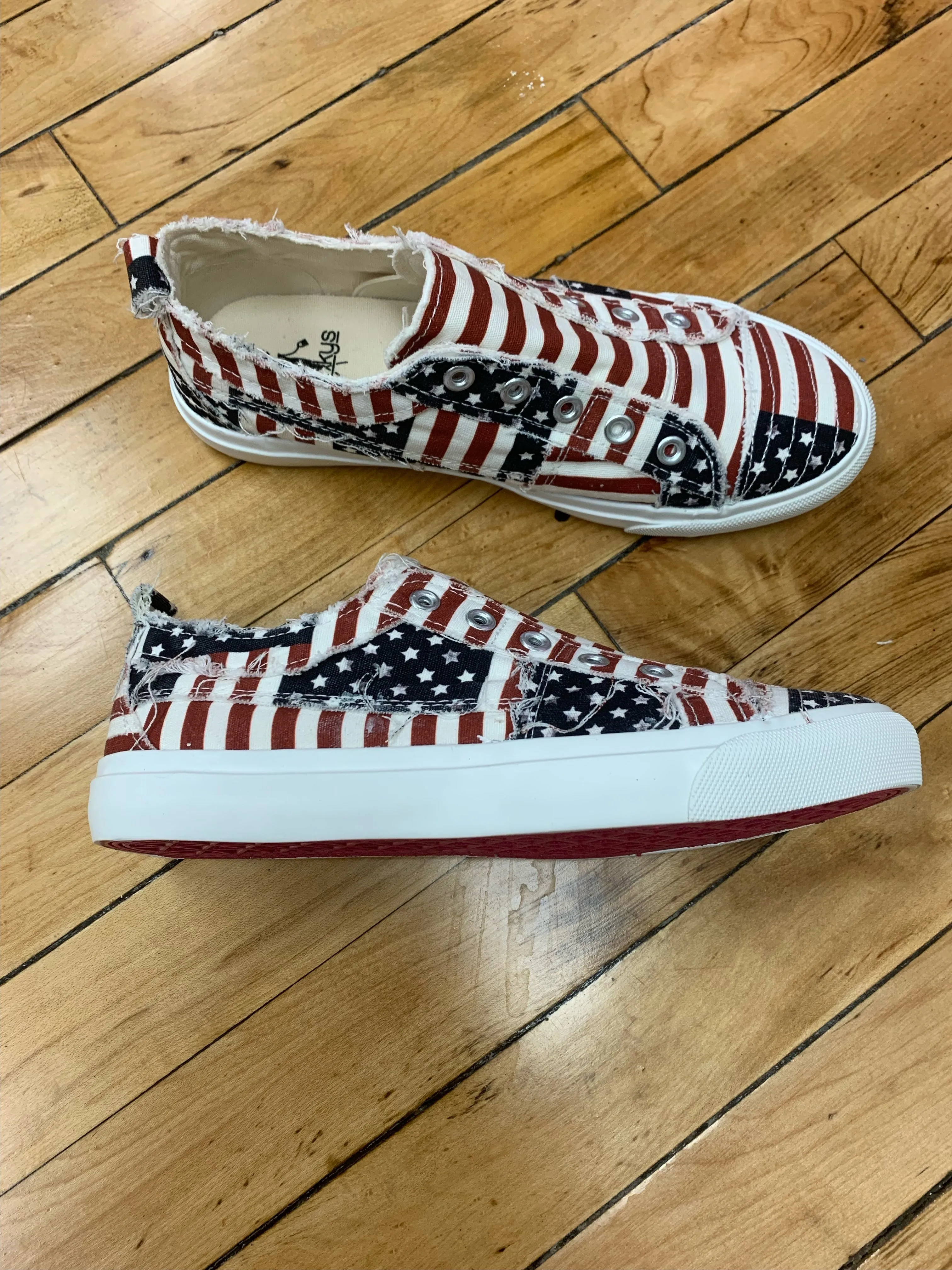 Babalu Corkys - Flag