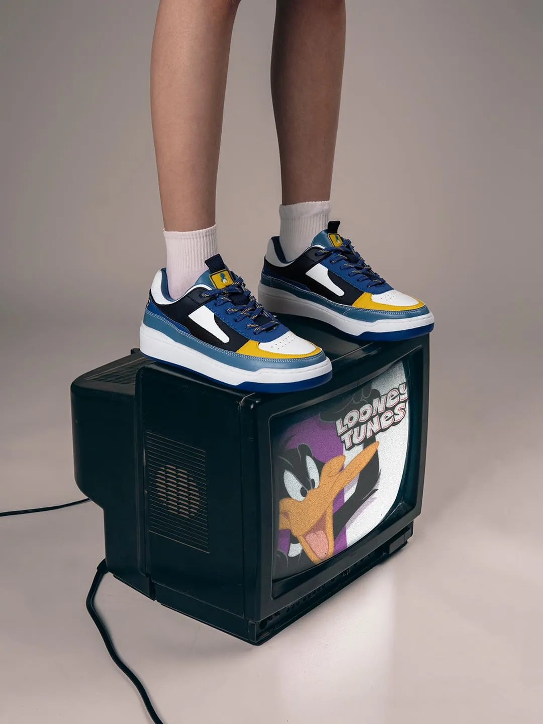 Bacca Bucci x Looney Tunes “Road Runner Rush” Women Sneakers