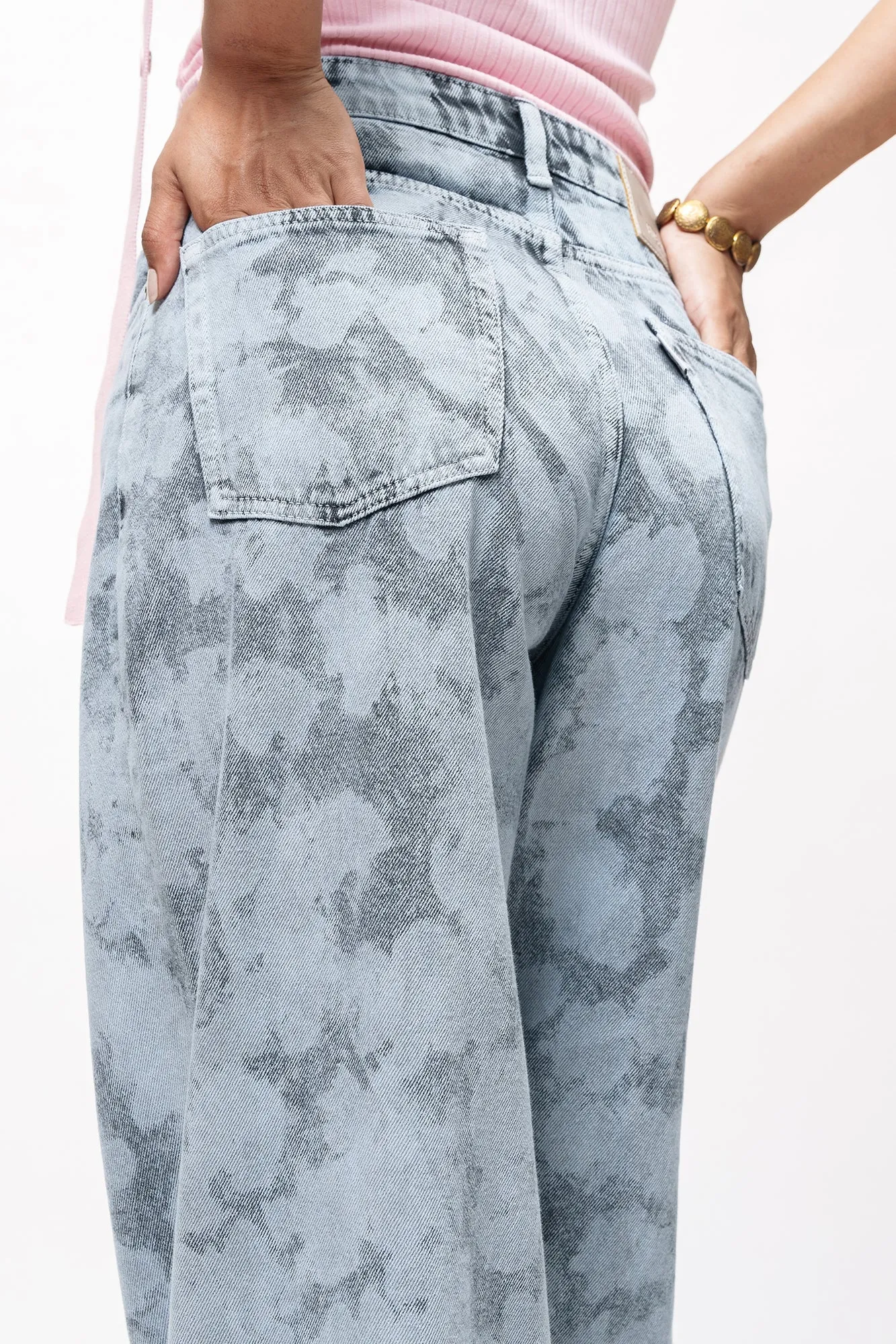 Icy Camo Baggy Straight Jeans