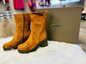 Indigo Taupe Leather Boots