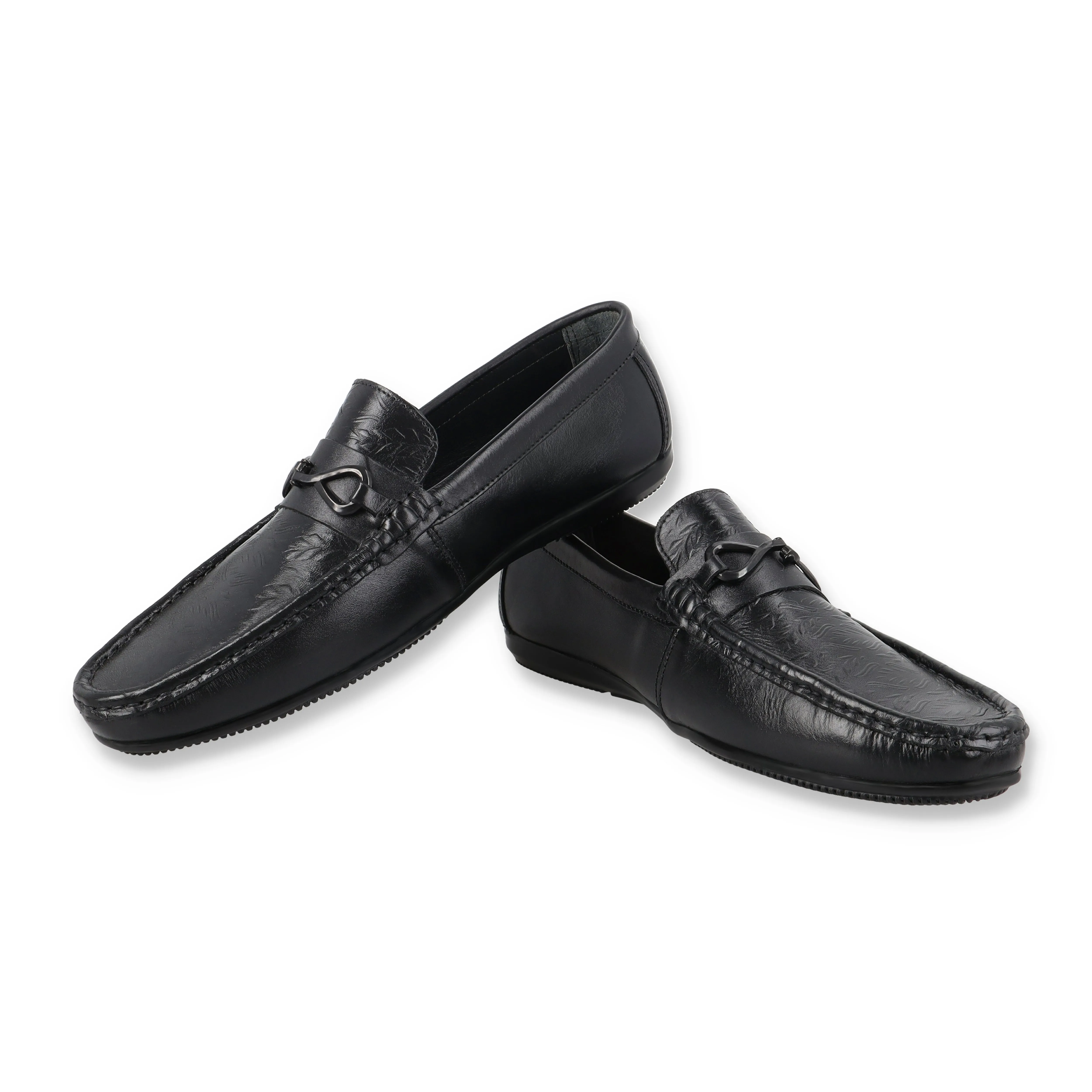 Metallic Twisted Buckled Moccasins - Black