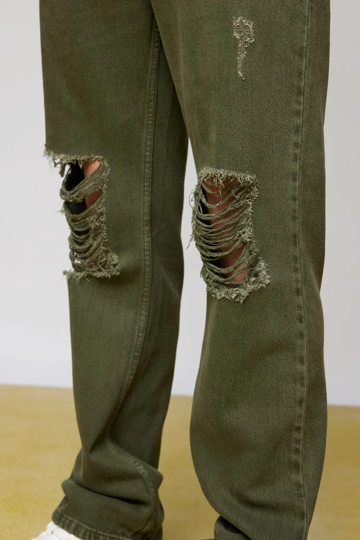 Rustic Green Distressed Men's Straight Jeans
