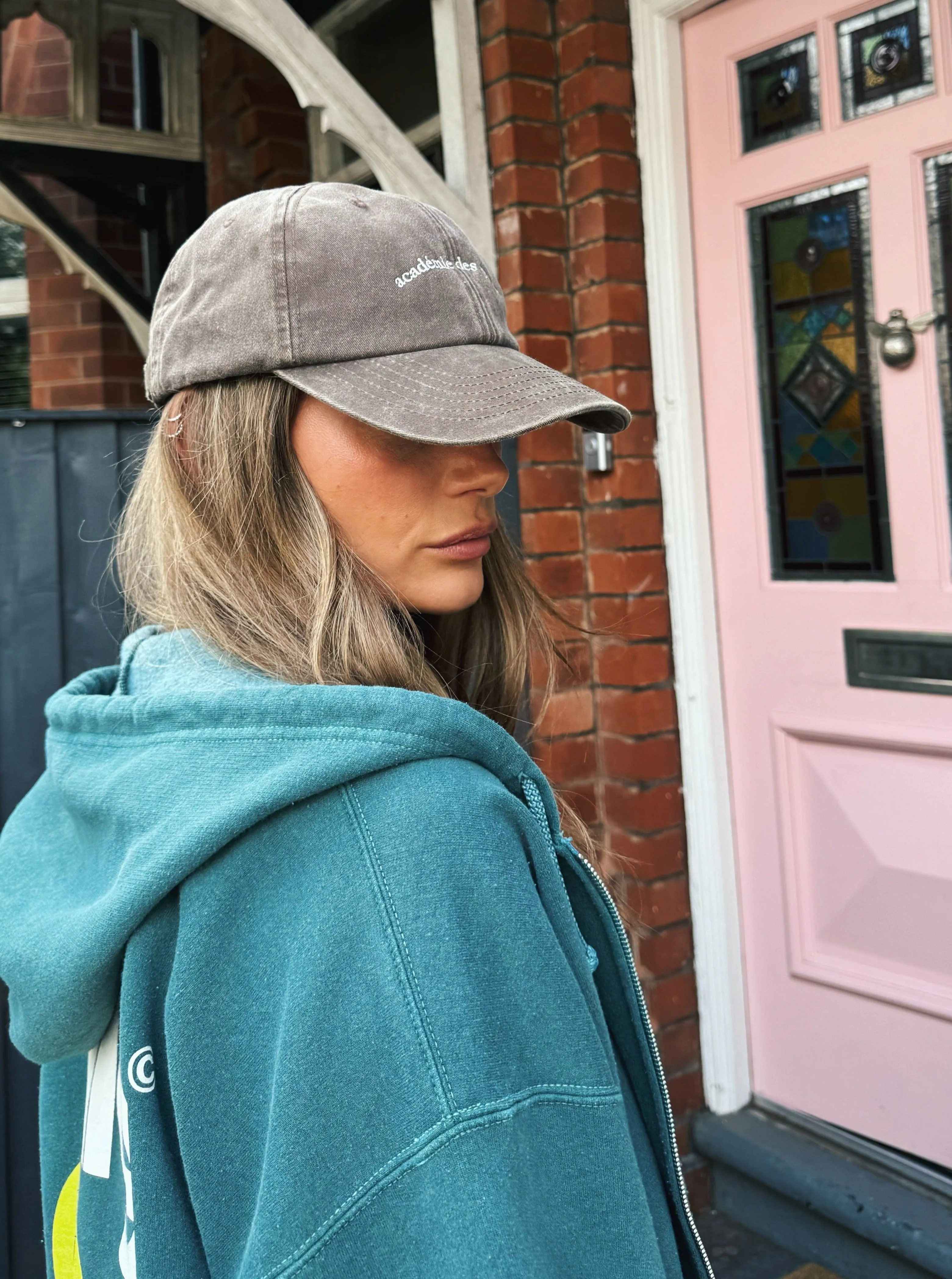Vice 84 'Acadmie des Sports' Washed Cap - Brown